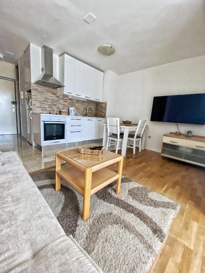 Apartment Ginna Сплит Екстериор снимка